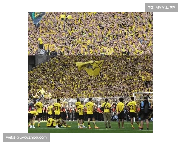 多特防线如铜墙铁壁拜仁锋线火力遭遇严峻考验